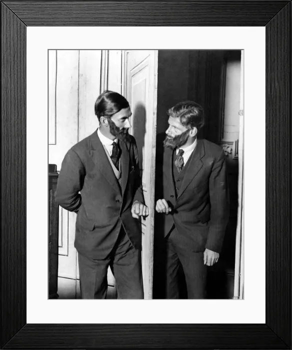 Framed Print : Scene from Colchester Players theatre production of Tons of Money Framed Print : Scene from Colchester Players theatre production of Tons of Money