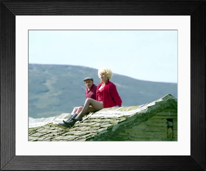 Framed Print : Actor Robert Fyfe who plays Howard Sibshaw in the BBC situation comedy series Last of