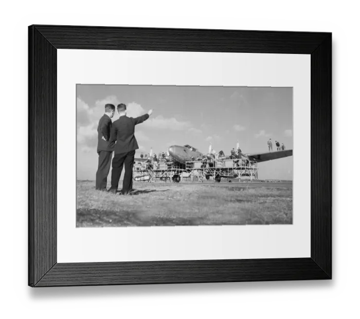 Framed Print : BOAC engineers checking the Avro Lancastrian Springbok