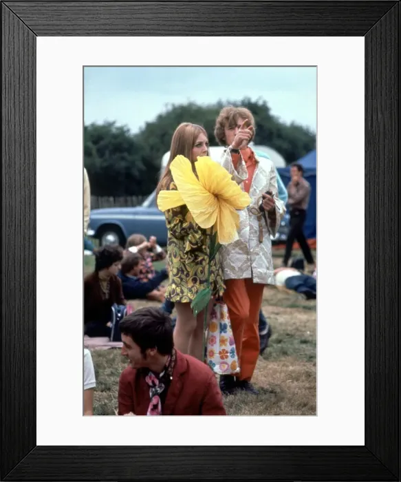 Framed Print : Young couple at Windsor Jazz Festival Framed Print : Young couple at Windsor Jazz Festival
