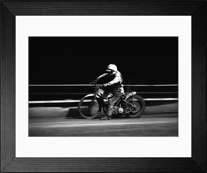 Framed Print : Speedway Action from Brough Park, Newcastle 27 October 1986 Framed Print : Speedway Action from Brough Park, Newcastle 27 October 1986