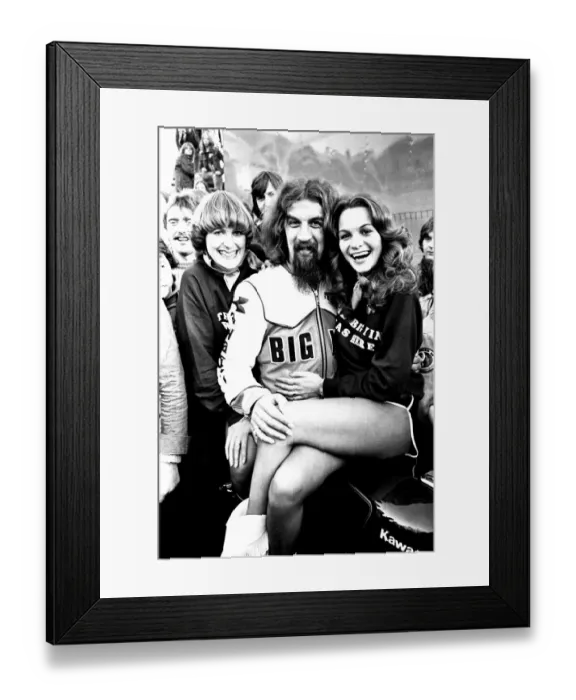 Framed Print : Comic Billy Connolly meets fans at the Kawasaki Motor Cycle Store on Westgate Road