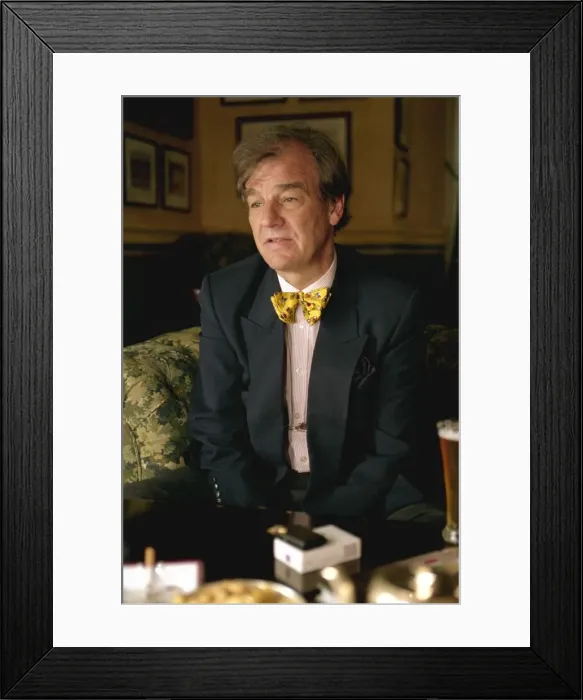 Framed Print : Keith Floyd, celebrity chef & tv presenter July 1994