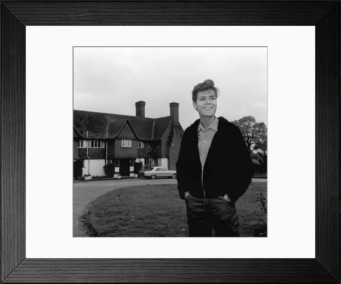 Framed Print : Cliff Richard at his Tudor Style mansion 1963 at upper nazeing Essex