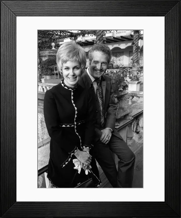Framed Print : Joanne Woodward and Husband Paul Newman October 1969 At a press conference in Framed Print : Joanne Woodward and Husband Paul Newman October 1969 At a press conference in