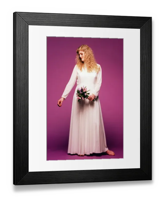 Framed Print : Wedding dress modelled by Georgina Whittle March 1998 as part of the SECC Bridal Show