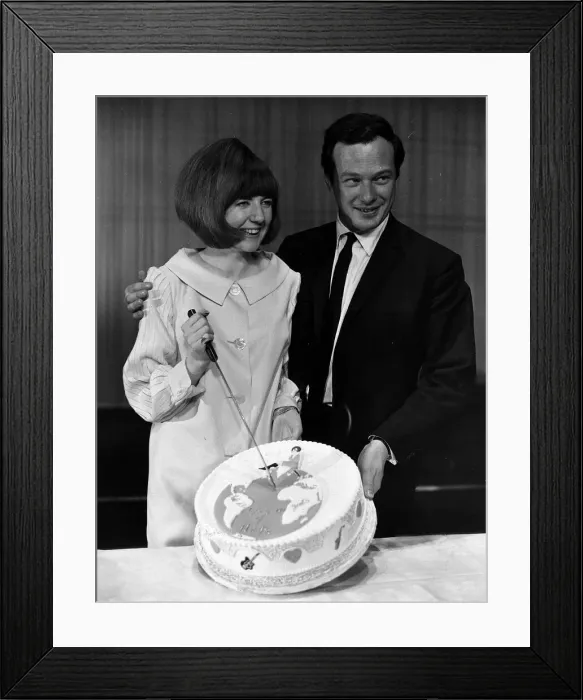 Framed Print : Cilla Black pop singer entertainer with Brian Epstein 1964 Framed Print : Cilla Black pop singer entertainer with Brian Epstein 1964