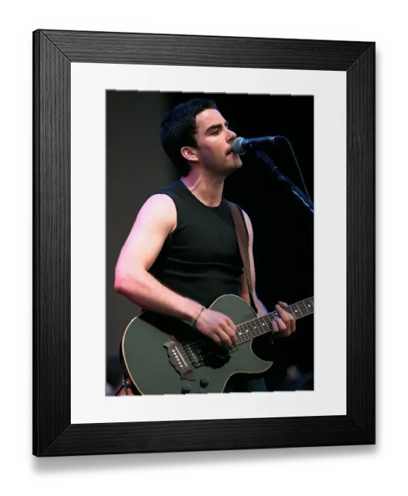 Framed Print : Kelly Jones of the indie group Stereophonics on stage at T in the Park July 1999 Framed Print : Kelly Jones of the indie group Stereophonics on stage at T in the Park July 1999