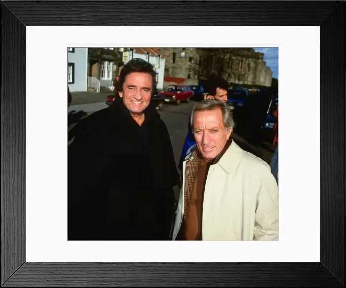 Framed Print : Johnny Cash with Andy Williams October 1981 Framed Print : Johnny Cash with Andy Williams October 1981