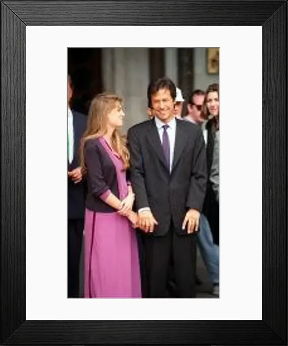 : Imran Khan former Pakistan cricket captain and wife Jemima leave the High Court after : Imran Khan former Pakistan cricket captain and wife Jemima leave the High Court after
