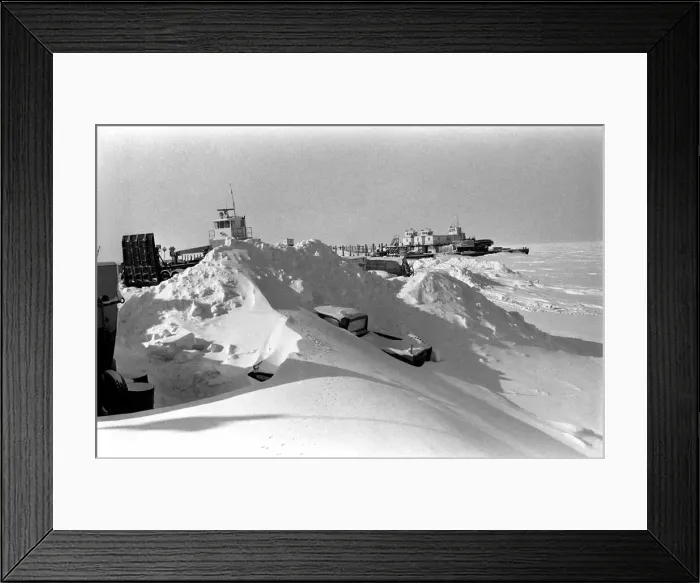 Framed Print : Prudhoe Bay Alaska. April 1977 77-02128-005 Framed Print : Prudhoe Bay Alaska. April 1977 77-02128-005