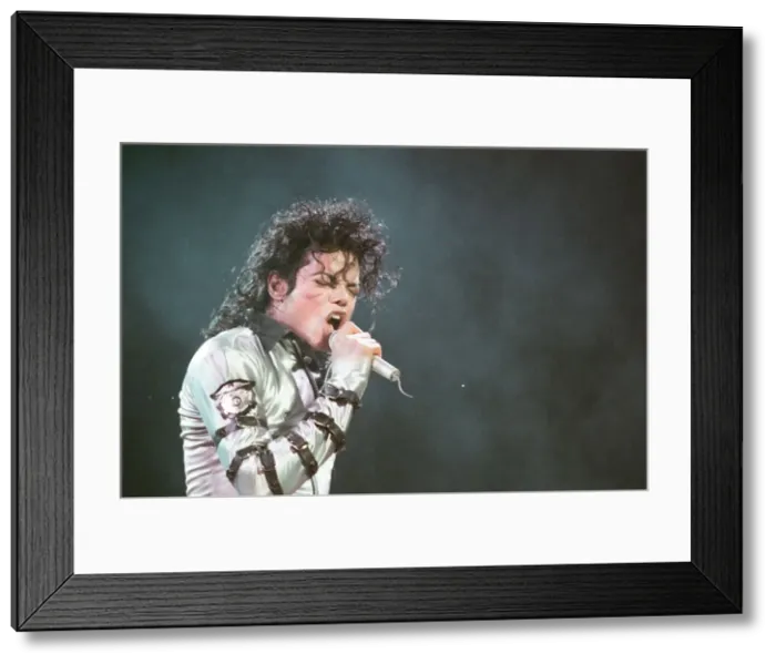 Framed Print : Michael Jackson seen here in concert at Wembley. 26th August 1988 Framed Print : Michael Jackson seen here in concert at Wembley. 26th August 1988