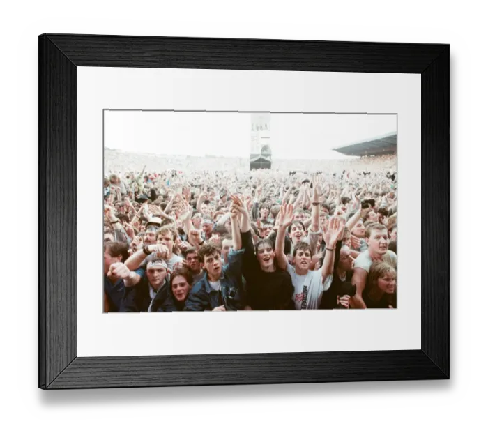 Framed Print : Audience at Roundhay Park Leeds watch Michael Jackson in concert. 29th July 1988 Framed Print : Audience at Roundhay Park Leeds watch Michael Jackson in concert. 29th July 1988