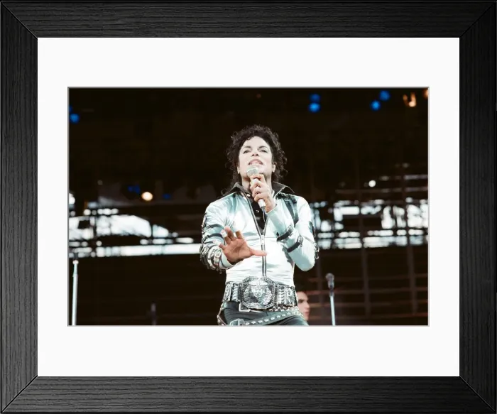Framed Print : Michael Jackson seen here in concert at Roundhay Park. 29th July 1988