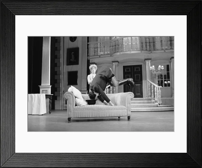 Framed Print : Actor Robert Lindsay in his role as Bill Snibson in the stage musical Me Framed Print : Actor Robert Lindsay in his role as Bill Snibson in the stage musical Me