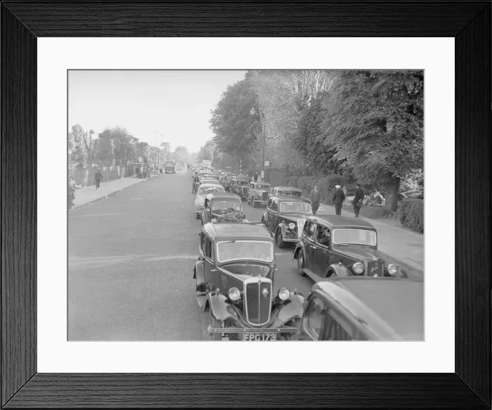 Framed Print : Traffic scene on the Brighton Road at Posley on Whit Monday 1955 Local Caption