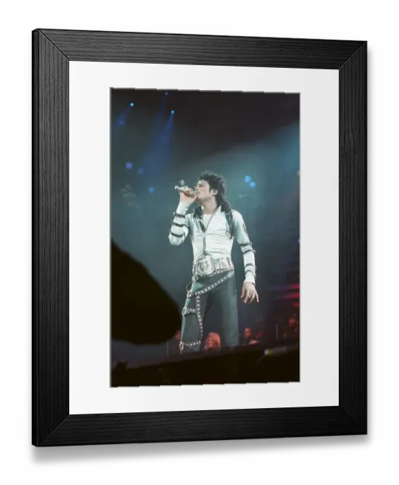 Framed Print : Michael Jackson in concert at Wembley performing in front of HRH Diana Princess of Wales Framed Print : Michael Jackson in concert at Wembley performing in front of HRH Diana Princess of Wales