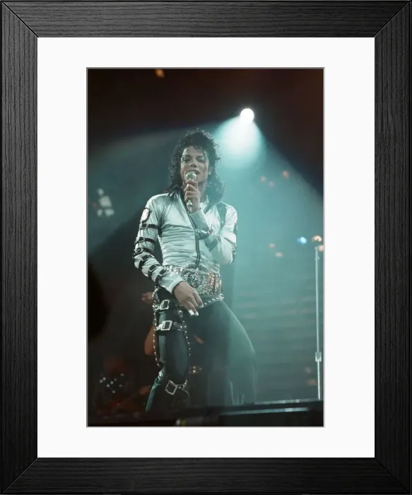 Framed Print : Michael Jackson in concert at Wembley performing in front of HRH Diana Princess of Wales Framed Print : Michael Jackson in concert at Wembley performing in front of HRH Diana Princess of Wales