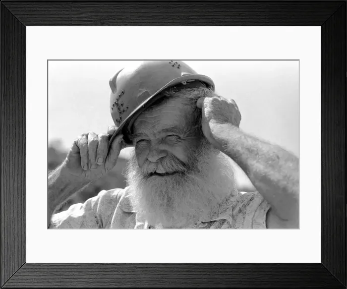 Framed Print : Outback: Rural: Marble Bar Western Australia: Marble Face - 68 year old Ken Macpherson