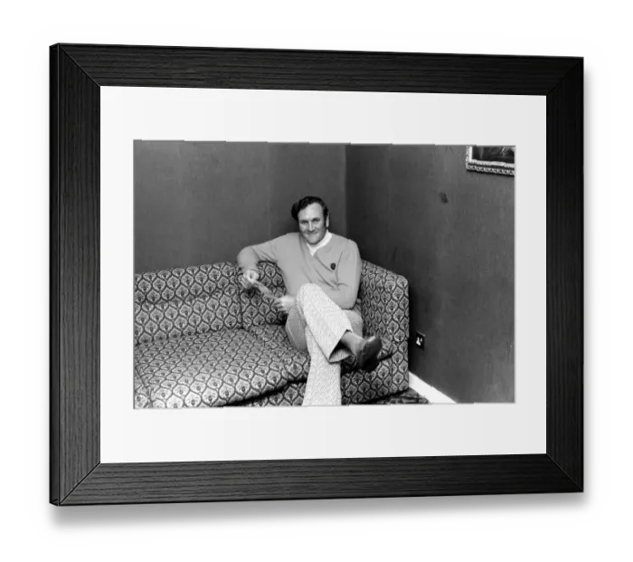 Framed Print : England team at hotel: Don Revie relaxes after naming the England team