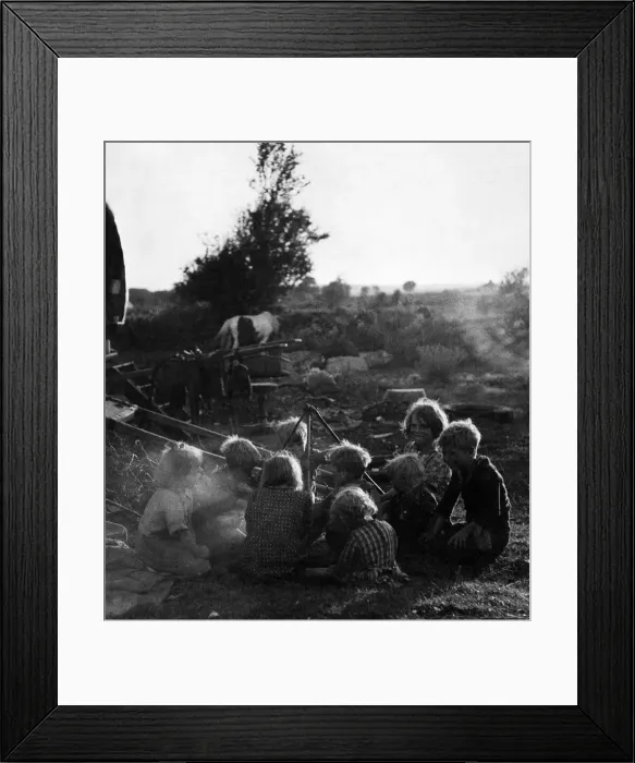 Framed Print : The Gipsie go into conference to discuss the who will be the new Gypsy King Framed Print : The Gipsie go into conference to discuss the who will be the new Gypsy King