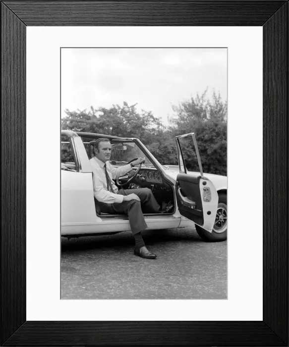 Framed Print : The new 3 litre Triumph Stag convertible'. July 1970 70-6831 Framed Print : The new 3 litre Triumph Stag convertible'. July 1970 70-6831