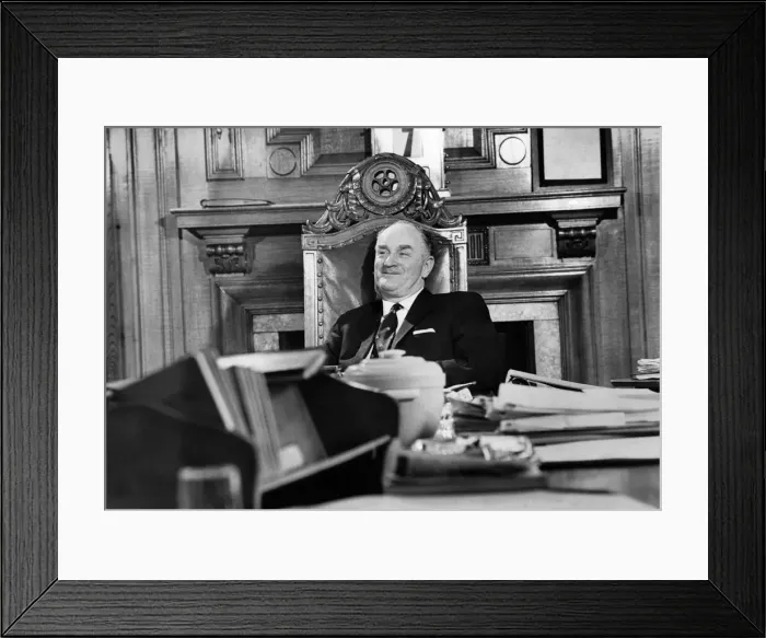 Framed Print : Hugh Scanlon, who has been elected to succeed Lord Carron as president of the Amalgamated Framed Print : Hugh Scanlon, who has been elected to succeed Lord Carron as president of the Amalgamated