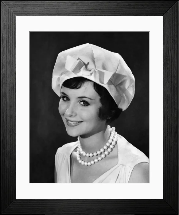 Framed Print : Reveille Fashion 1961: Ann Cave. May 1961 P006345 Framed Print : Reveille Fashion 1961: Ann Cave. May 1961 P006345