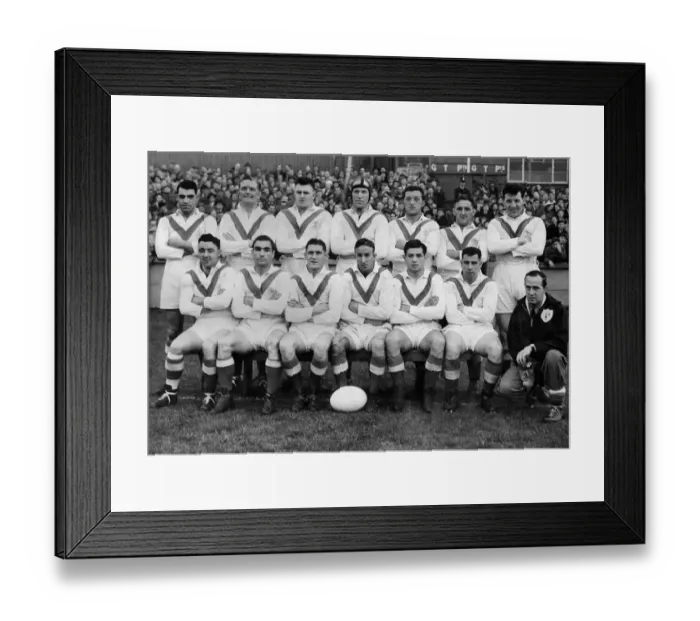 Framed Print : Rugby League International. England v Wales 1953. England Team. September 1953 P005782