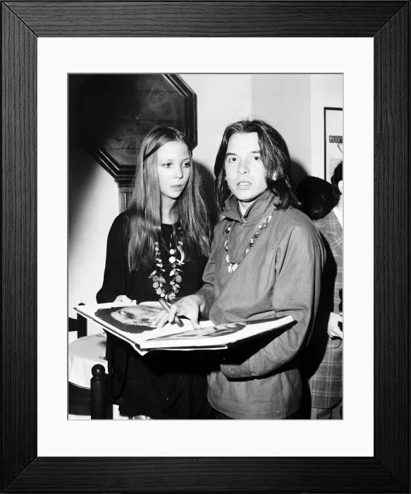 Framed Print : David Bailey fashion photographer shows a copy of his book Goodbye Baby And Amen to Framed Print : David Bailey fashion photographer shows a copy of his book Goodbye Baby And Amen to