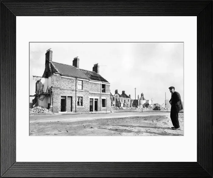 Framed Print : Derelict housing in an area of Gateshead - Ernie Roach Framed Print : Derelict housing in an area of Gateshead - Ernie Roach