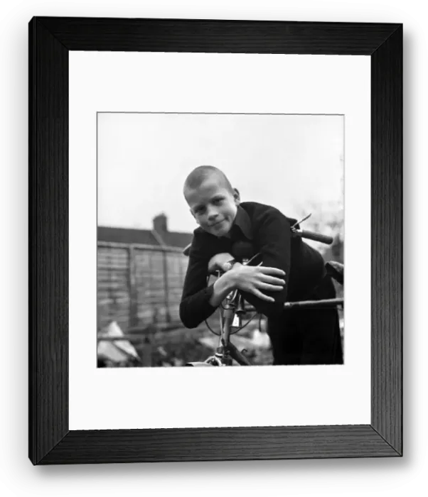 Framed Print : Boy / Skinhead / Shaven / Hair: Gary Brown, 14, of St. MaryIs Street, Winchester Framed Print : Boy / Skinhead / Shaven / Hair: Gary Brown, 14, of St. MaryIs Street, Winchester