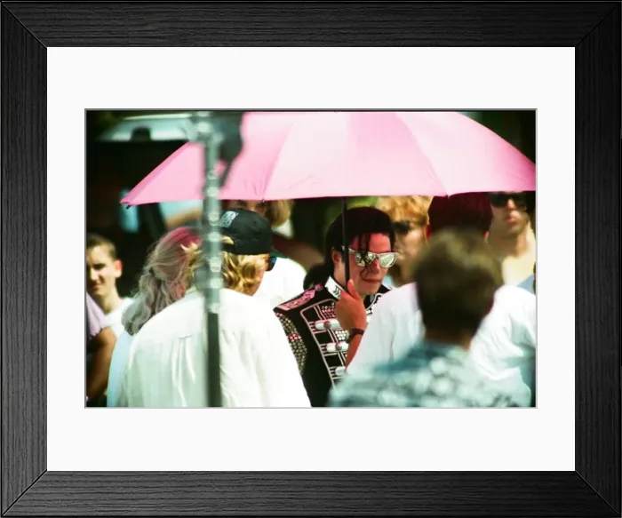 Framed Print : American pop singer Michael Jackson during a walkabout in Budapest, Hungary Framed Print : American pop singer Michael Jackson during a walkabout in Budapest, Hungary