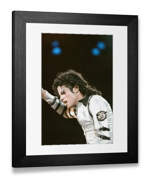 Framed Print : Michael Jackson seen here in concert at Milton Keynes. 10th September 1988