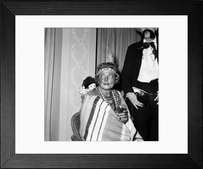 Framed Print : Annual Opera Ball in aid of the English Opera Group is held at The Dorcester Framed Print : Annual Opera Ball in aid of the English Opera Group is held at The Dorcester