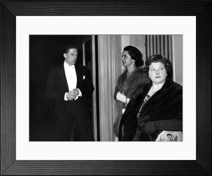 Framed Print : George Henry Hubert Lascelles, 7th Earl of Harewood, & Countess of Harewood arrive Framed Print : George Henry Hubert Lascelles, 7th Earl of Harewood, & Countess of Harewood arrive