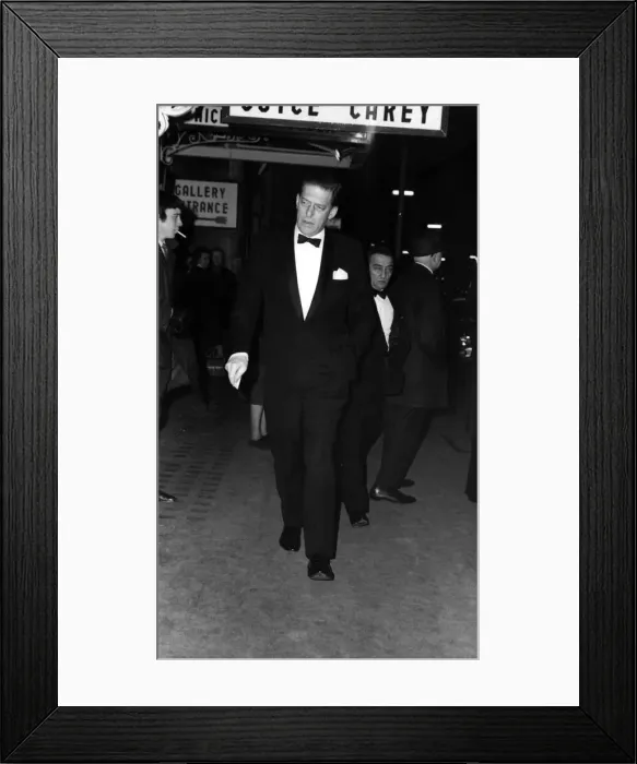 Framed Print : George Henry Hubert Lascelles, 7th Earl of Harewood, arrives at the New Theatre in St