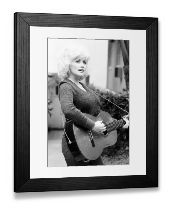 Framed Print : Country & Western singer Dolly Parton pictured in Los Angeles. 10th March 1980 Framed Print : Country & Western singer Dolly Parton pictured in Los Angeles. 10th March 1980