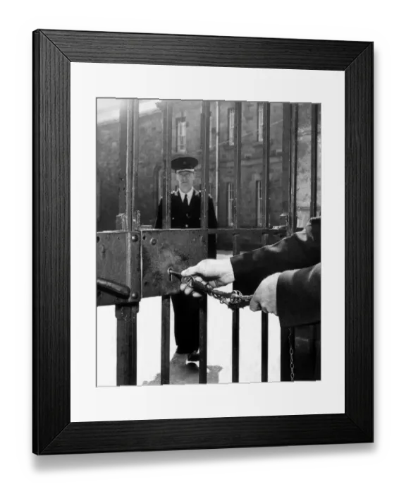 Framed Print : HMP Barlinnie in Glasgow Scotland. Pictured Framed Print : HMP Barlinnie in Glasgow Scotland. Pictured