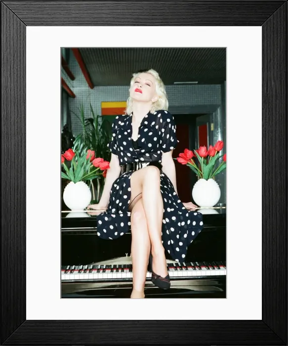 Framed Print : Cyndi Lauper american singer May 1989. Cyndi is in Britain to Framed Print : Cyndi Lauper american singer May 1989. Cyndi is in Britain to