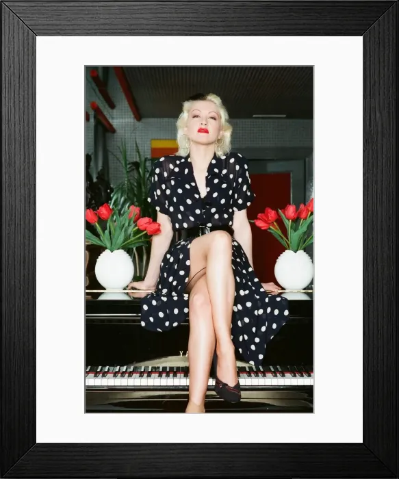 Framed Print : Cyndi Lauper american singer May 1989. Cyndi is in Britain to Framed Print : Cyndi Lauper american singer May 1989. Cyndi is in Britain to