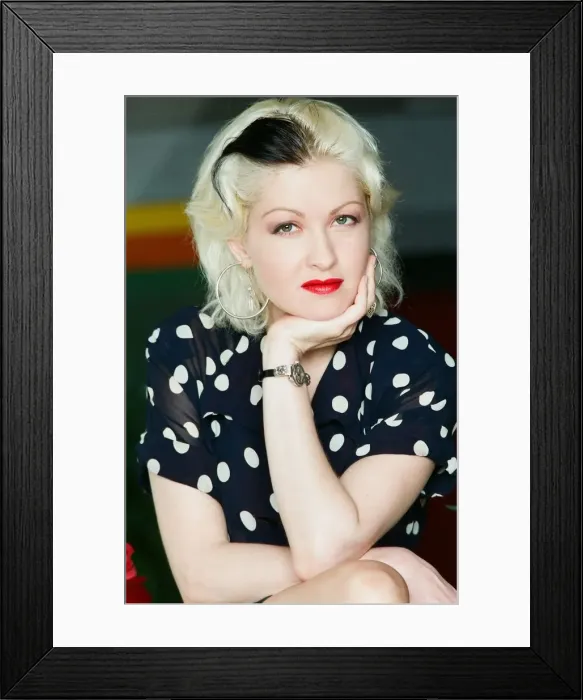 Framed Print : Cyndi Lauper american singer May 1989. Cyndi is in Britain to
