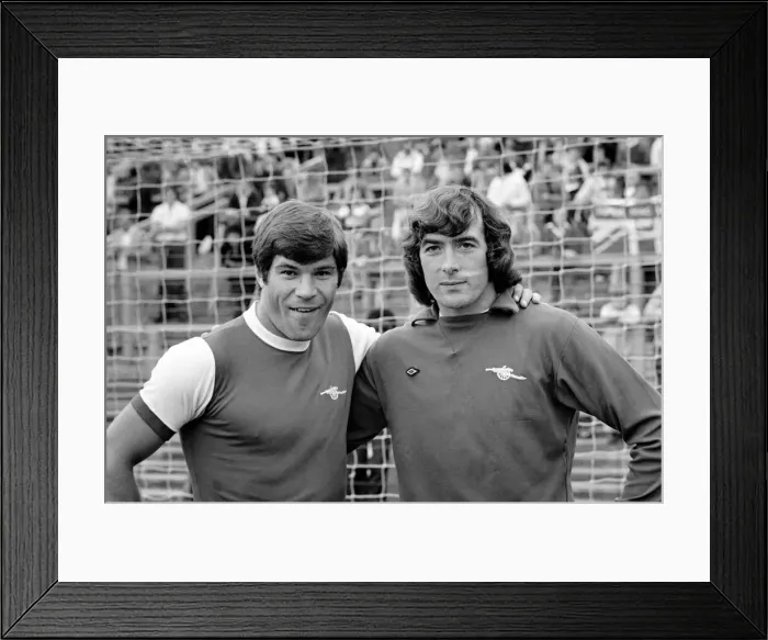 Framed Print : Luton Town. vs. Arsenal. Macdonald pictured with Jennings. August 1977 77-04352-017
