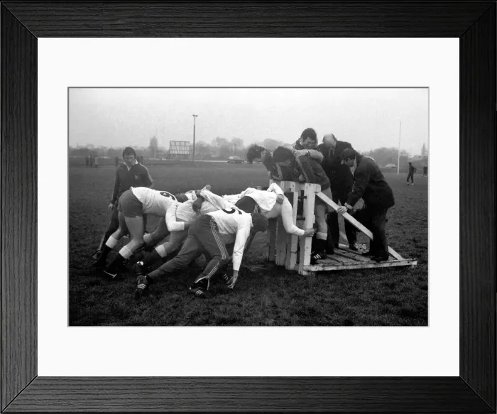 Framed Print : England rugby union team in training. The England rugby union team met at the Harlequins Framed Print : England rugby union team in training. The England rugby union team met at the Harlequins