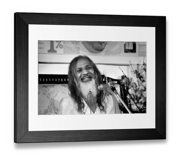Framed Print : Maharishi is back in Town. March 1975 75-01534-002 Maharishi Mahesh Yogi - founder of Framed Print : Maharishi is back in Town. March 1975 75-01534-002 Maharishi Mahesh Yogi - founder of