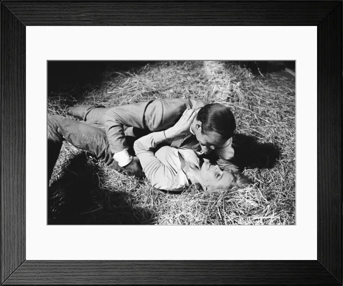 Framed Print : Honor Blackman as Pussy Galore and Sean Connery as James Bond seen here filming a fight