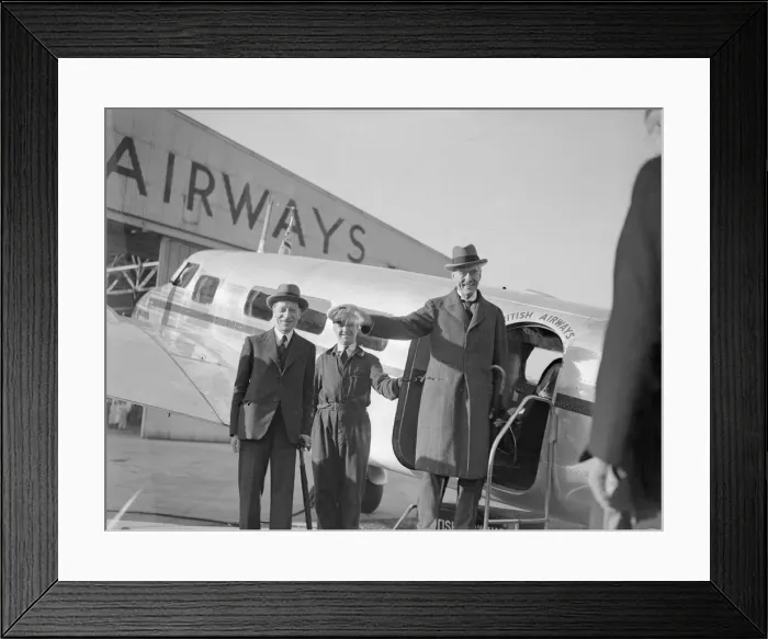 Framed Print : British Prime Minister Neville Chamberlain pictured on his arrival at Heston airport Framed Print : British Prime Minister Neville Chamberlain pictured on his arrival at Heston airport
