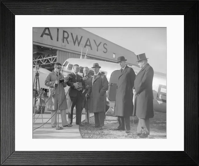 Framed Print : British Prime Minister Neville Chamberlain stands with Lord Halifax (in bowler hat Framed Print : British Prime Minister Neville Chamberlain stands with Lord Halifax (in bowler hat