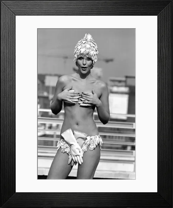 Framed Print : Glamour: Unusual: Humour. Models in Bikinis: Marie-Louise, Vicky Burgoyne, Jenny James Framed Print : Glamour: Unusual: Humour. Models in Bikinis: Marie-Louise, Vicky Burgoyne, Jenny James