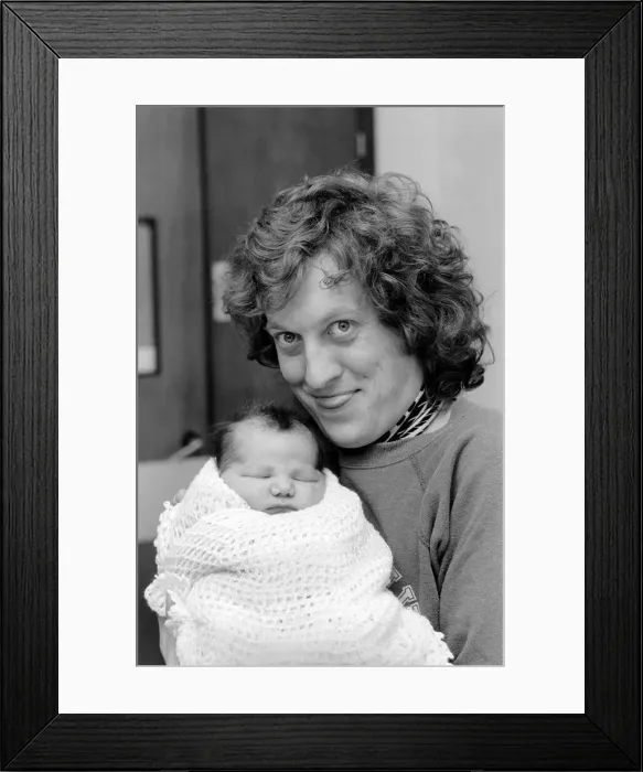 Framed Print : Pop Singer: Slade: Noddy In Wonderland: Noddy Holder with his wife Leeanra